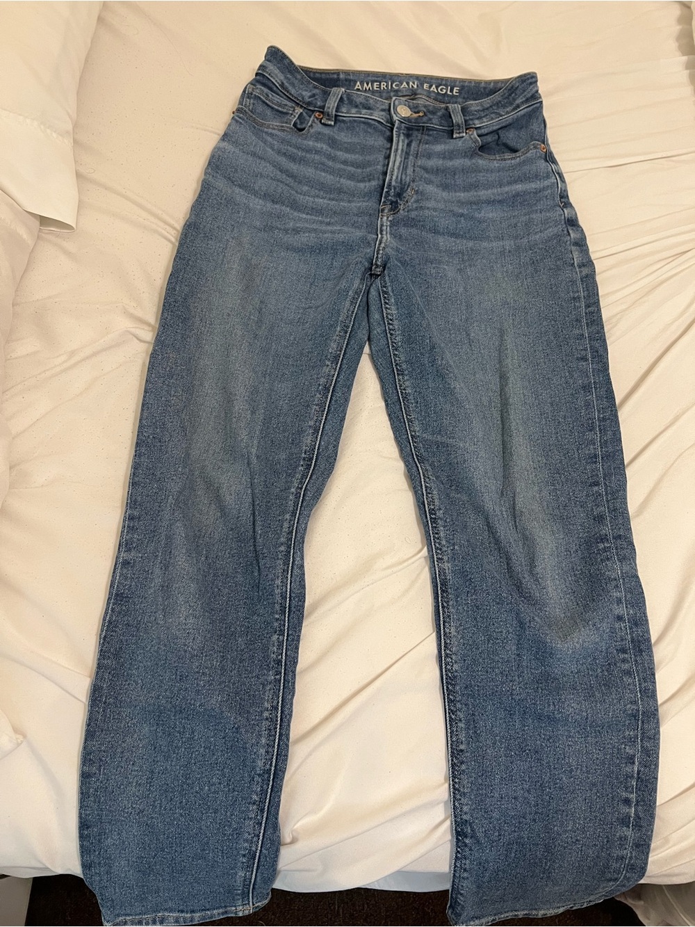 American Eagle Outfitters Straight Leg Jeans — Medium Blue